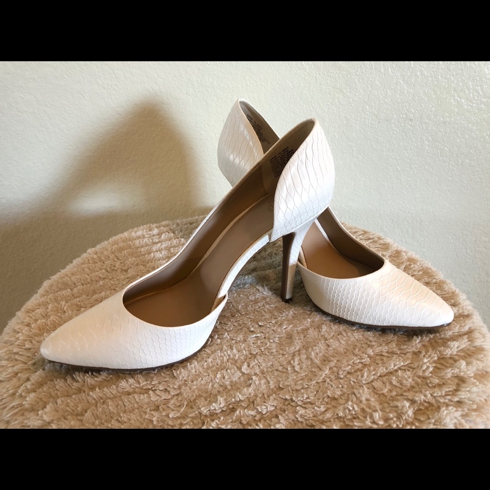 Juicy Couture White Faux Snakeskin Heels
